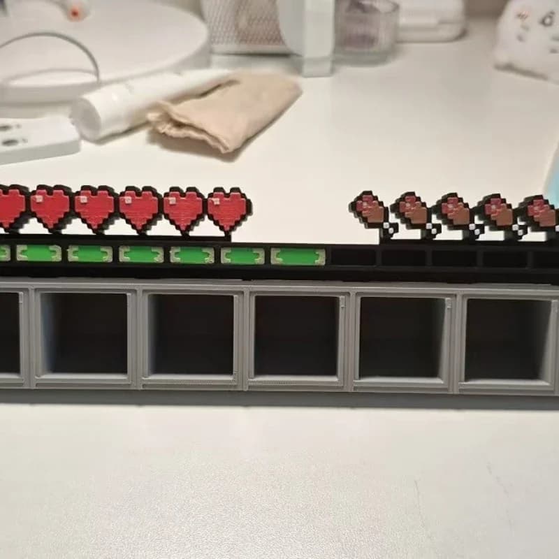 Pudełko do przechowywania w stylu pixel art z motywem gier, z serduszkami i ikonami, 30 cm, kreatywny organizer na biurko dla graczy i prezent dla dzieci.
